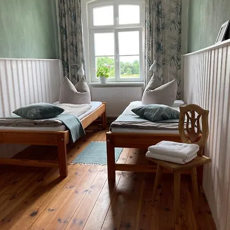 Pasterhof Eichhorst Guest house